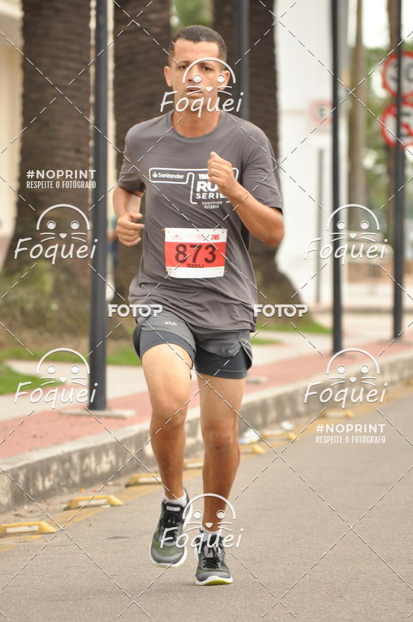 Buy your photos of the eventSantander Track&Field  Run Series - Shopping Vitria on Fotop