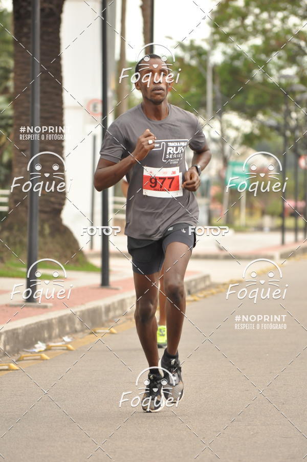 Buy your photos of the eventSantander Track&Field  Run Series - Shopping Vitria on Fotop