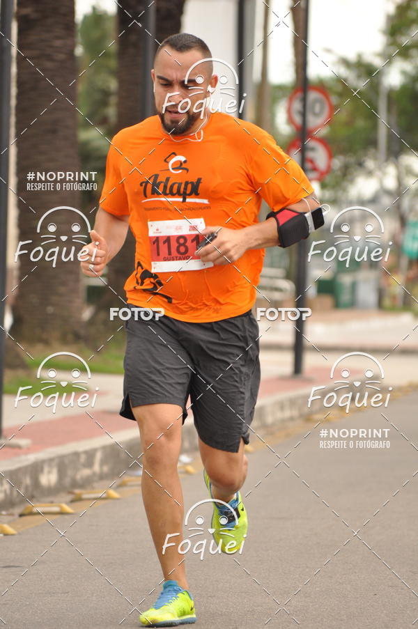 Buy your photos of the eventSantander Track&Field  Run Series - Shopping Vitria on Fotop