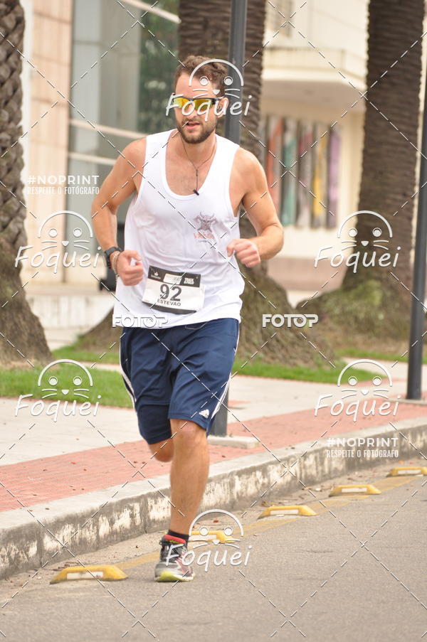 Buy your photos of the eventSantander Track&Field  Run Series - Shopping Vitria on Fotop