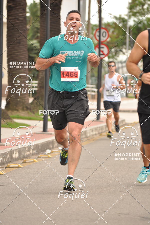 Buy your photos of the eventSantander Track&Field  Run Series - Shopping Vitria on Fotop