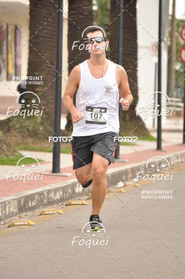 Buy your photos of the eventSantander Track&Field  Run Series - Shopping Vitria on Fotop