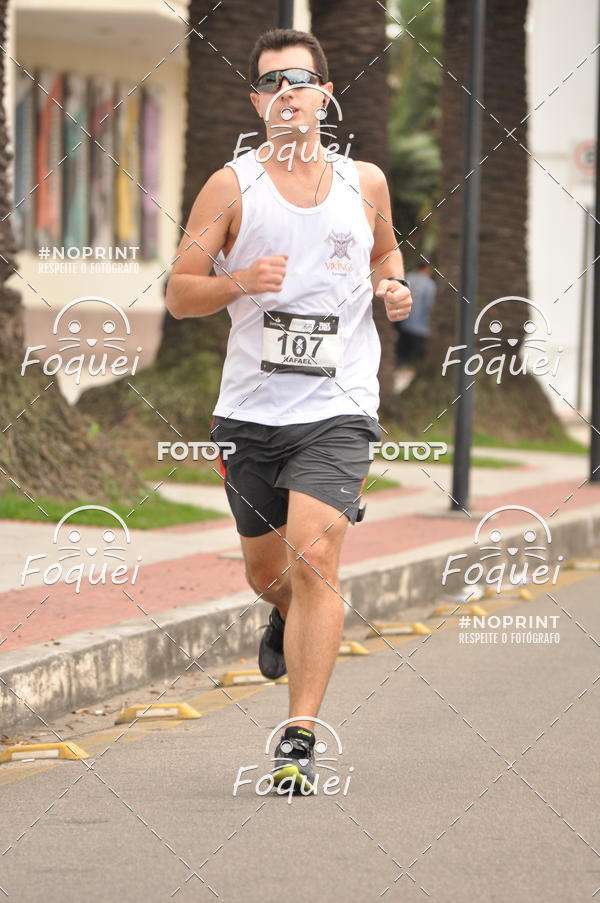 Buy your photos of the eventSantander Track&Field  Run Series - Shopping Vitria on Fotop