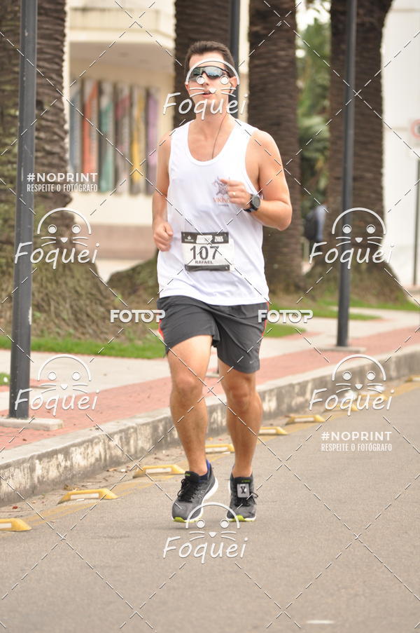 Buy your photos of the eventSantander Track&Field  Run Series - Shopping Vitria on Fotop