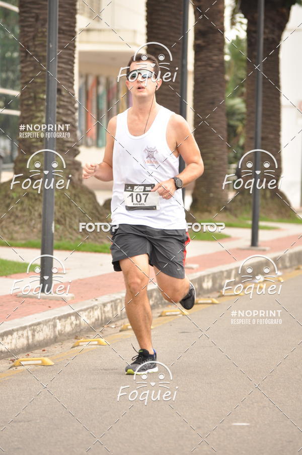 Buy your photos of the eventSantander Track&Field  Run Series - Shopping Vitria on Fotop
