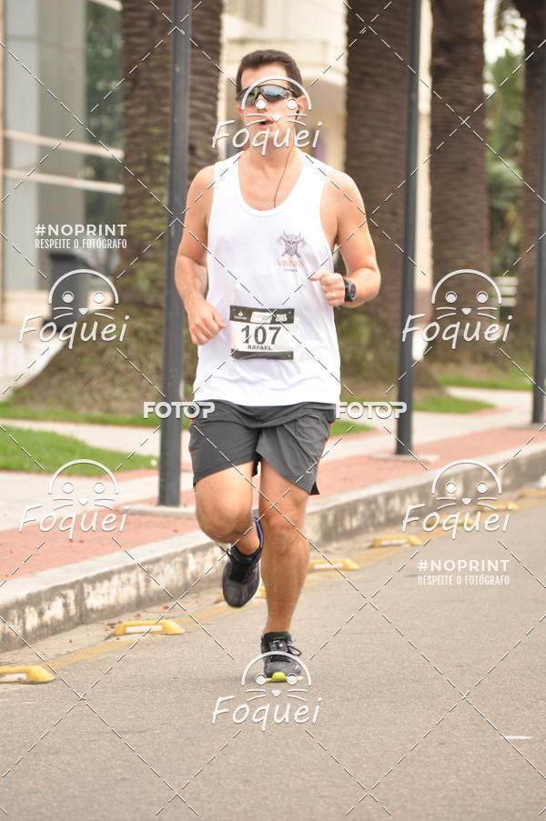 Buy your photos of the eventSantander Track&Field  Run Series - Shopping Vitria on Fotop