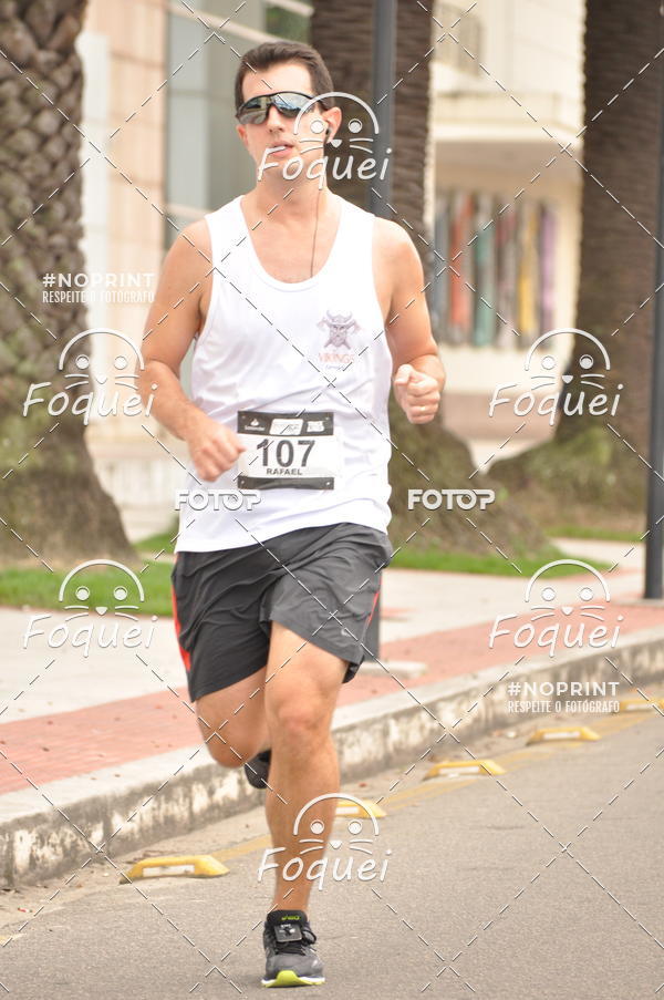 Buy your photos of the eventSantander Track&Field  Run Series - Shopping Vitria on Fotop