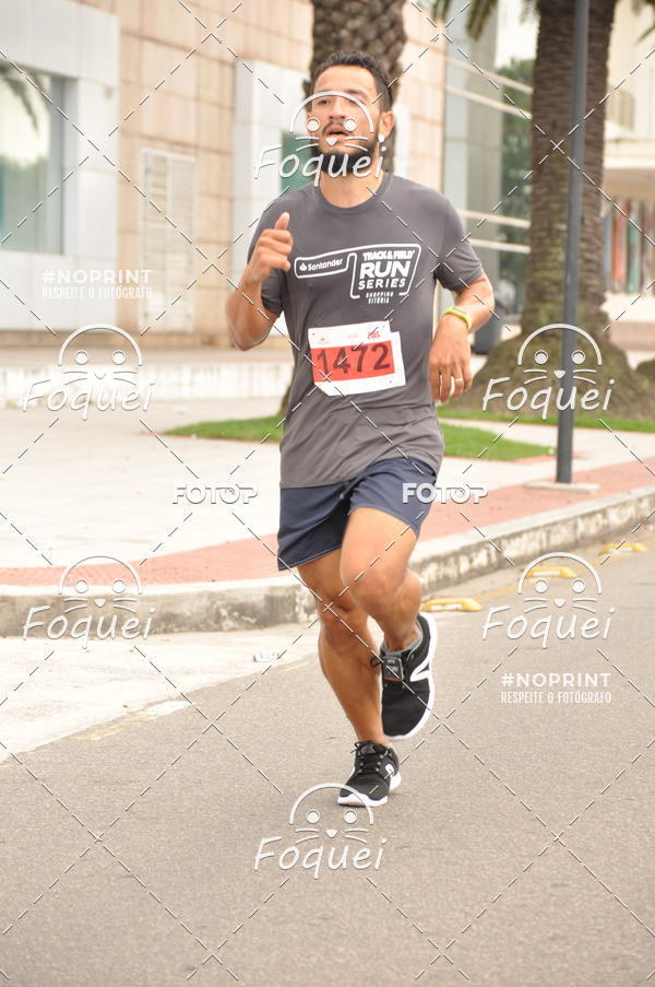 Buy your photos of the eventSantander Track&Field  Run Series - Shopping Vitria on Fotop