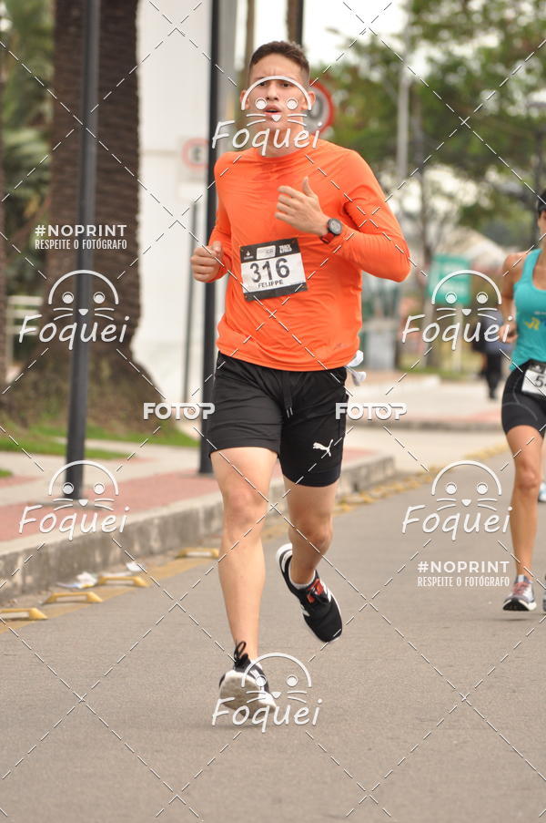 Buy your photos of the eventSantander Track&Field  Run Series - Shopping Vitria on Fotop