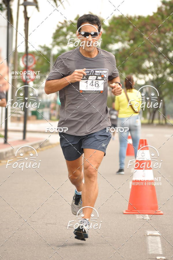 Buy your photos of the eventSantander Track&Field  Run Series - Shopping Vitria on Fotop