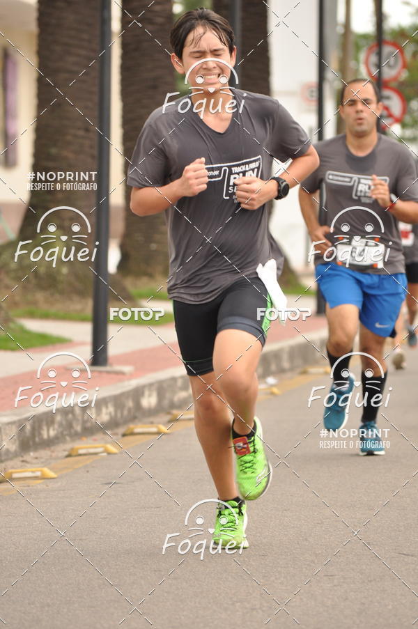 Buy your photos of the eventSantander Track&Field  Run Series - Shopping Vitria on Fotop