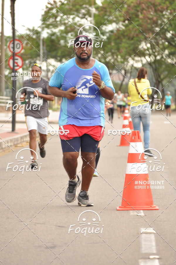 Buy your photos of the eventSantander Track&Field  Run Series - Shopping Vitria on Fotop