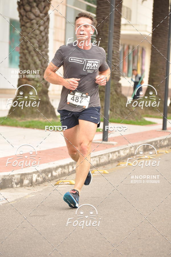 Buy your photos of the eventSantander Track&Field  Run Series - Shopping Vitria on Fotop