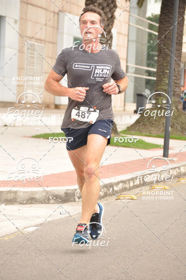 Buy your photos of the eventSantander Track&Field  Run Series - Shopping Vitria on Fotop