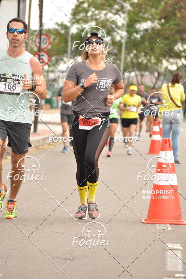 Buy your photos of the eventSantander Track&Field  Run Series - Shopping Vitria on Fotop