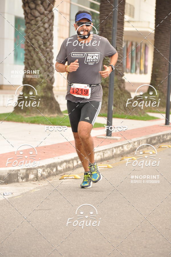 Buy your photos of the eventSantander Track&Field  Run Series - Shopping Vitria on Fotop