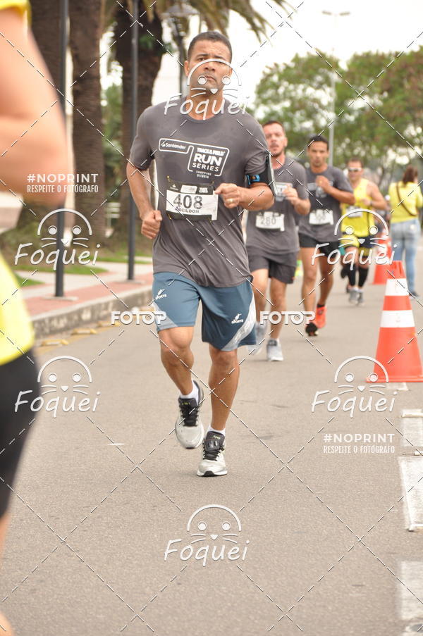 Buy your photos of the eventSantander Track&Field  Run Series - Shopping Vitria on Fotop