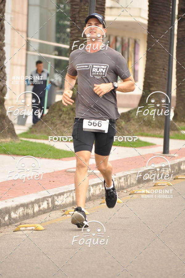 Buy your photos of the eventSantander Track&Field  Run Series - Shopping Vitria on Fotop