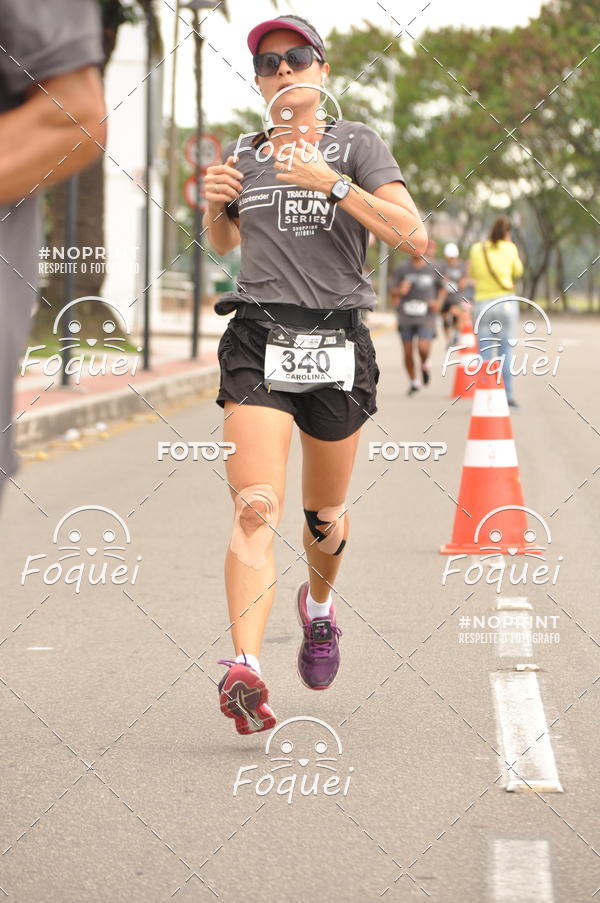 Buy your photos of the eventSantander Track&Field  Run Series - Shopping Vitria on Fotop