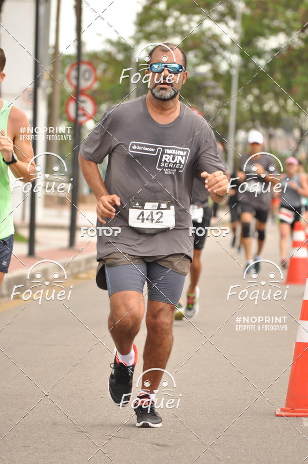 Buy your photos of the eventSantander Track&Field  Run Series - Shopping Vitria on Fotop