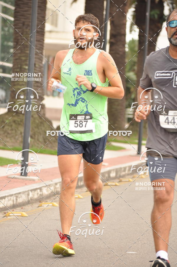 Buy your photos of the eventSantander Track&Field  Run Series - Shopping Vitria on Fotop