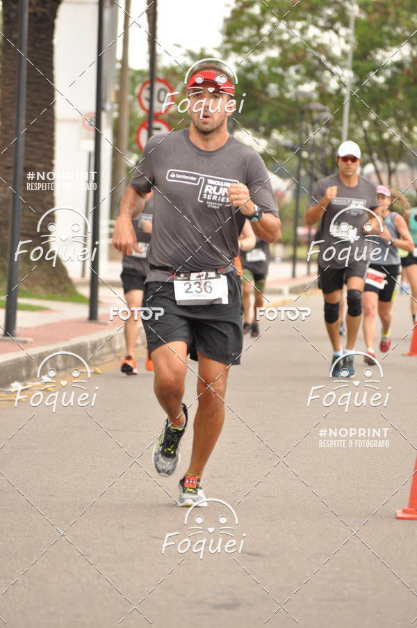 Buy your photos of the eventSantander Track&Field  Run Series - Shopping Vitria on Fotop