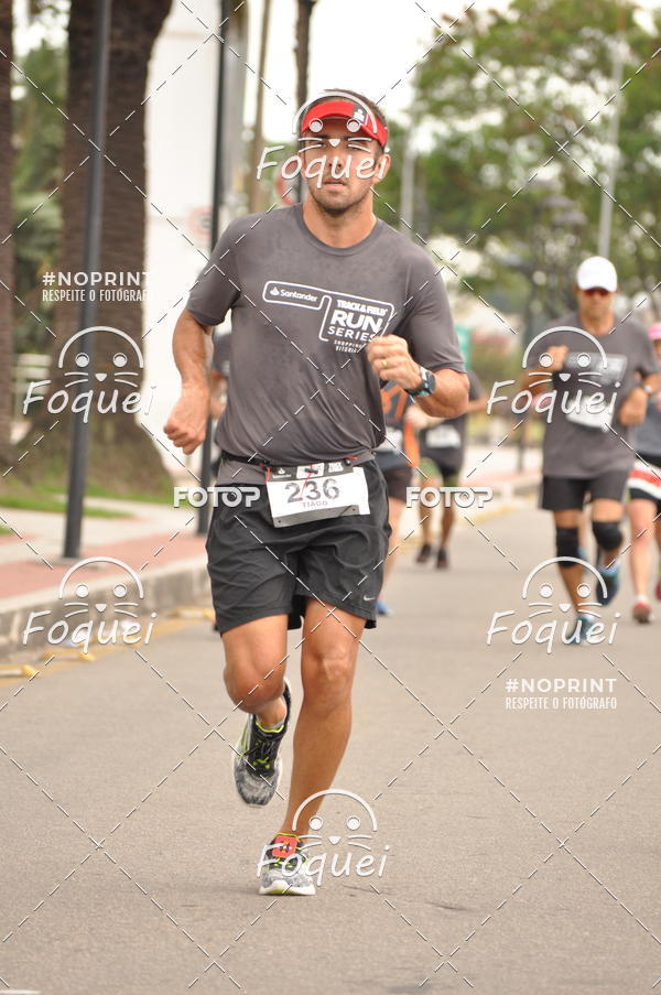 Buy your photos of the eventSantander Track&Field  Run Series - Shopping Vitria on Fotop