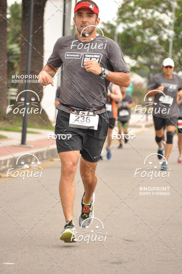 Buy your photos of the eventSantander Track&Field  Run Series - Shopping Vitria on Fotop