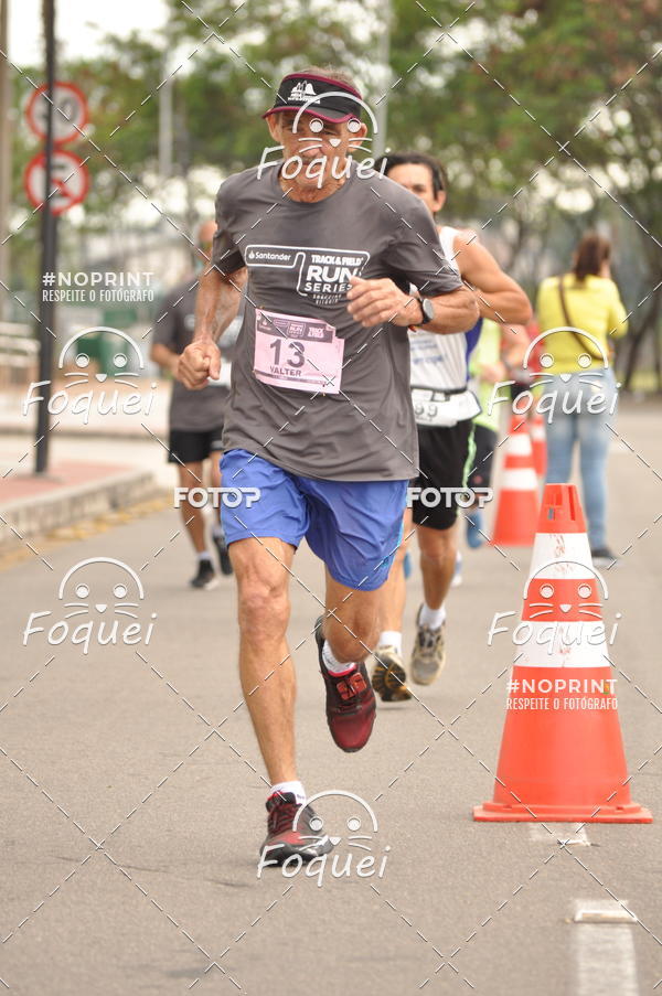 Buy your photos of the eventSantander Track&Field  Run Series - Shopping Vitria on Fotop