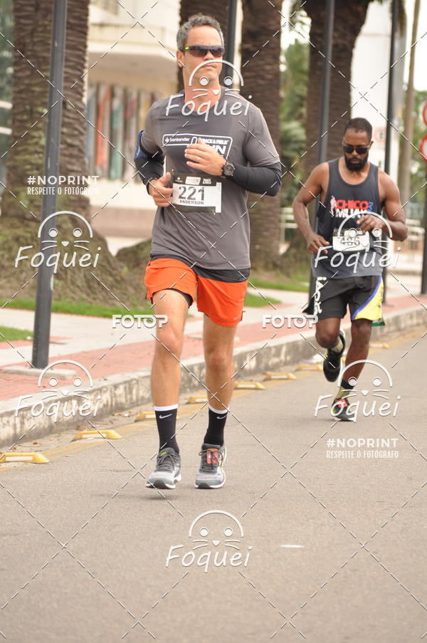 Buy your photos of the eventSantander Track&Field  Run Series - Shopping Vitria on Fotop
