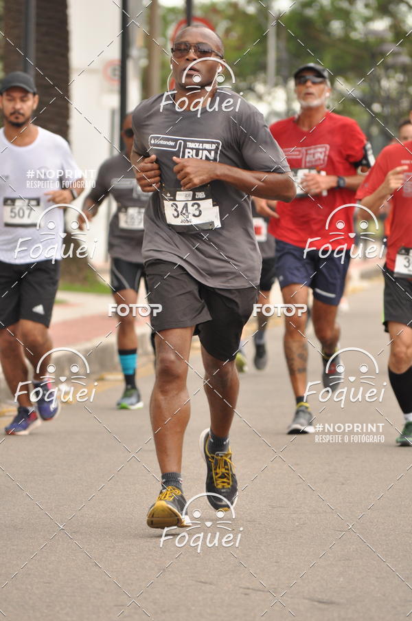 Buy your photos of the eventSantander Track&Field  Run Series - Shopping Vitria on Fotop