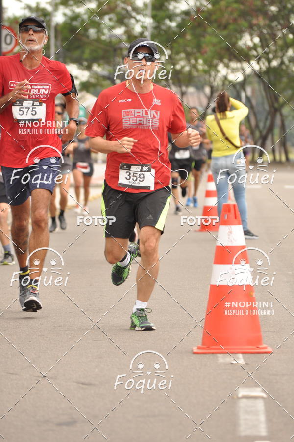 Buy your photos of the eventSantander Track&Field  Run Series - Shopping Vitria on Fotop