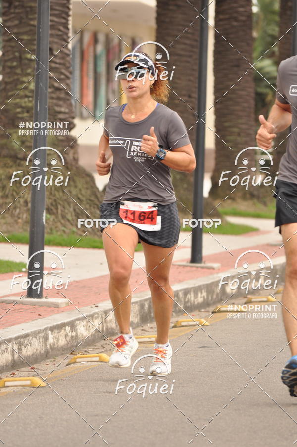 Buy your photos of the eventSantander Track&Field  Run Series - Shopping Vitria on Fotop