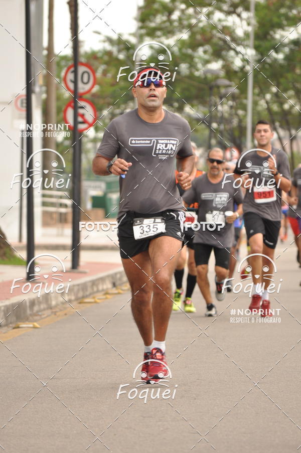 Buy your photos of the eventSantander Track&Field  Run Series - Shopping Vitria on Fotop