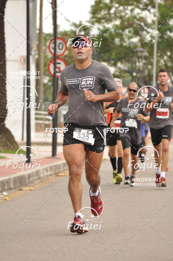 Buy your photos of the eventSantander Track&Field  Run Series - Shopping Vitria on Fotop