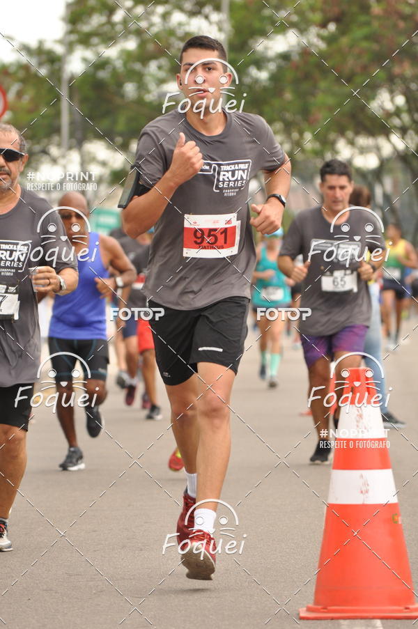 Buy your photos of the eventSantander Track&Field  Run Series - Shopping Vitria on Fotop