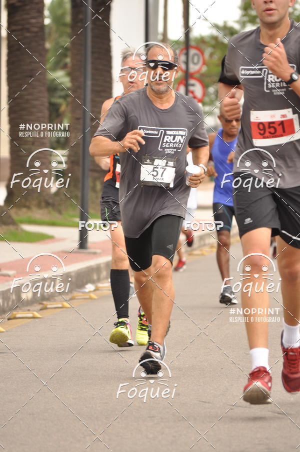 Buy your photos of the eventSantander Track&Field  Run Series - Shopping Vitria on Fotop