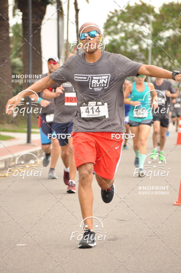 Buy your photos of the eventSantander Track&Field  Run Series - Shopping Vitria on Fotop