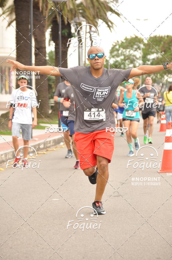 Buy your photos of the eventSantander Track&Field  Run Series - Shopping Vitria on Fotop