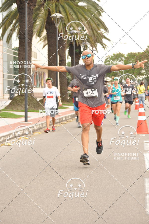 Buy your photos of the eventSantander Track&Field  Run Series - Shopping Vitria on Fotop