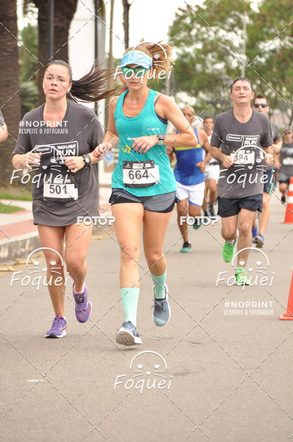 Buy your photos of the eventSantander Track&Field  Run Series - Shopping Vitria on Fotop