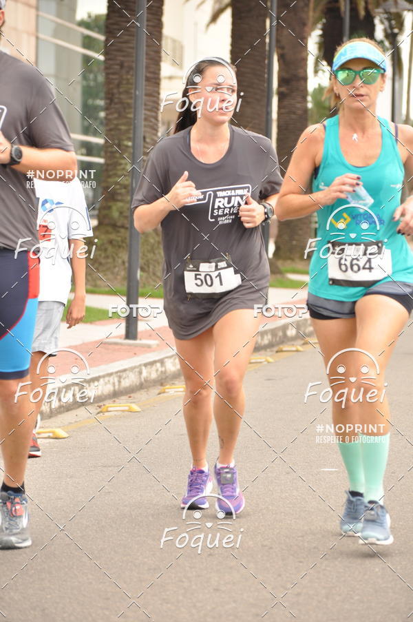 Buy your photos of the eventSantander Track&Field  Run Series - Shopping Vitria on Fotop