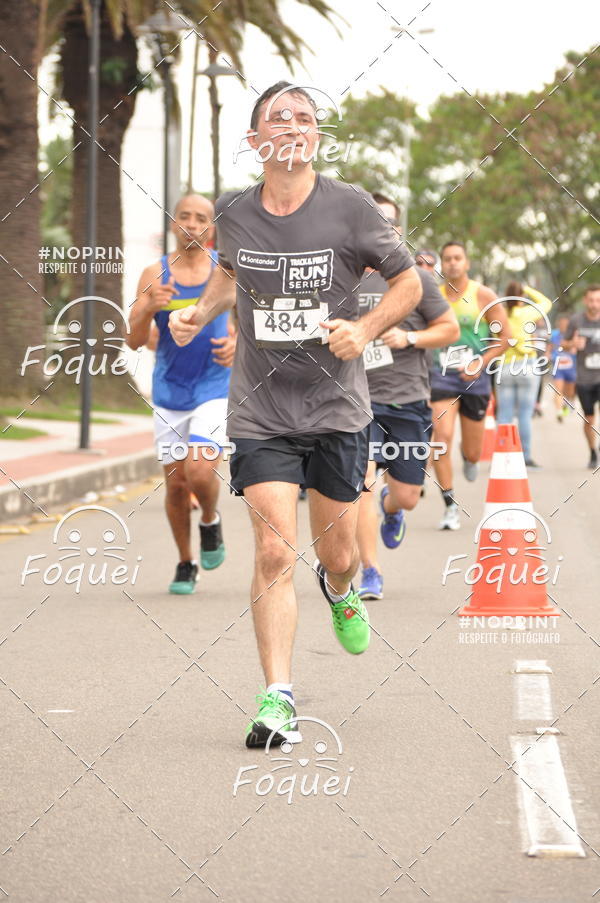 Buy your photos of the eventSantander Track&Field  Run Series - Shopping Vitria on Fotop
