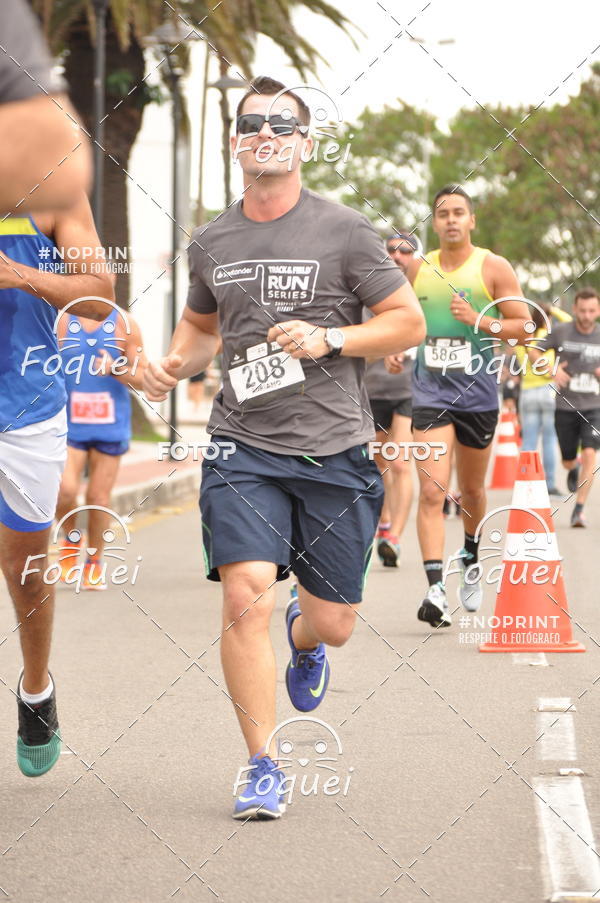 Buy your photos of the eventSantander Track&Field  Run Series - Shopping Vitria on Fotop