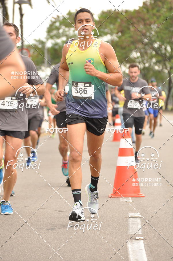 Buy your photos of the eventSantander Track&Field  Run Series - Shopping Vitria on Fotop