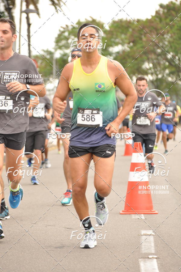 Buy your photos of the eventSantander Track&Field  Run Series - Shopping Vitria on Fotop