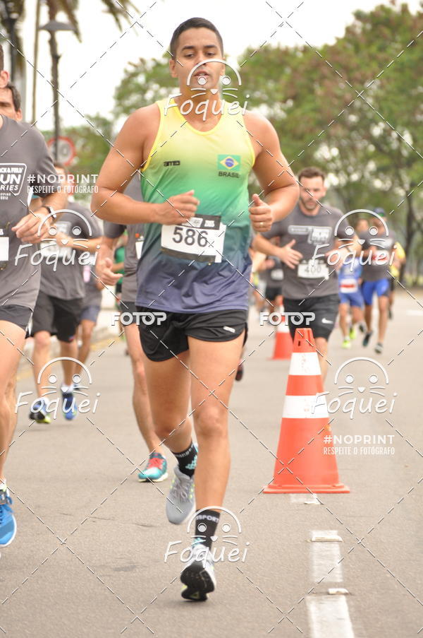 Buy your photos of the eventSantander Track&Field  Run Series - Shopping Vitria on Fotop