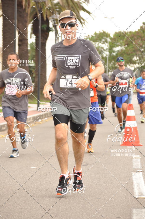 Buy your photos of the eventSantander Track&Field  Run Series - Shopping Vitria on Fotop