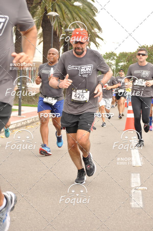 Buy your photos of the eventSantander Track&Field  Run Series - Shopping Vitria on Fotop