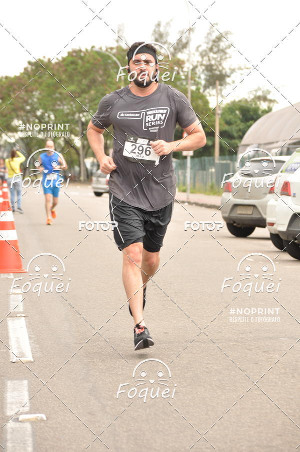 Buy your photos of the eventSantander Track&Field  Run Series - Shopping Vitria on Fotop